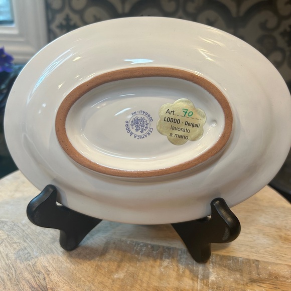 RARE FIND-SARDINIAN CERAMIC DISH- MADE BY LODDO IN DORGALI-NU STAMPED & NUMBERED - Picture 3 of 7